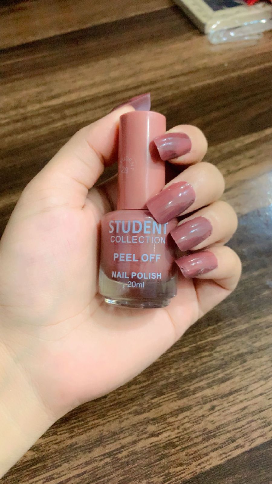 STUDENT COLLECTION NAIL POLISH