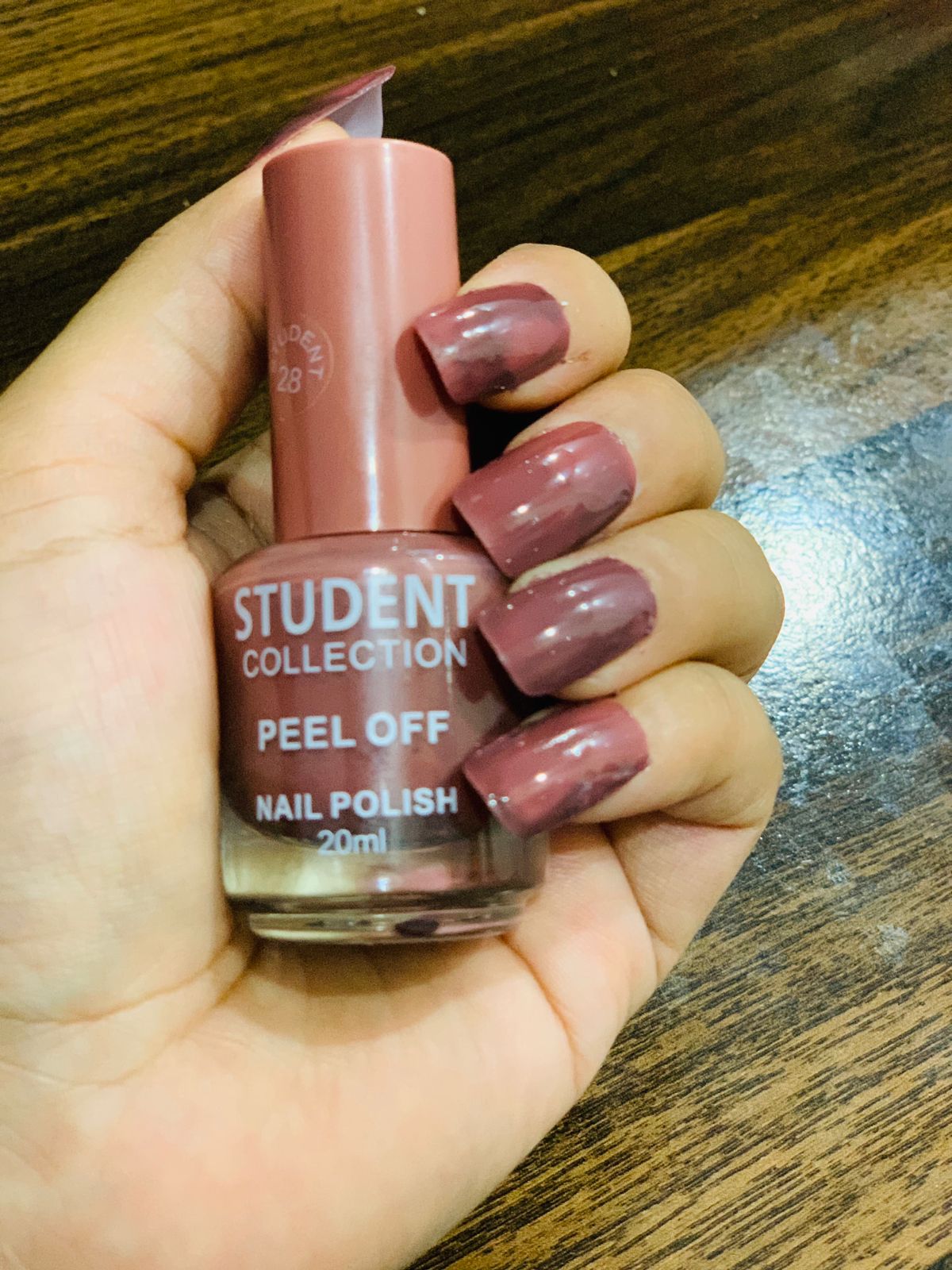 STUDENT COLLECTION NAIL POLISH